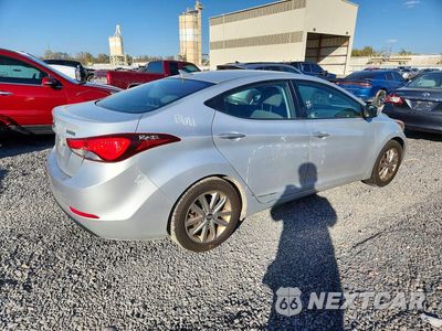 Trzecie zdjęcie samochodu z tyłu: 2015 HYUNDAI ELANTRA SE VIN:KMHDH4AE5FU279082 - miniatura