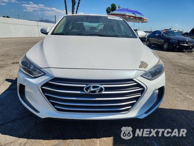 Piąte zdjęcie samochodu w środku: 2018 HYUNDAI ELANTRA SE VIN:5NPD74LF8JH274023 - miniatura