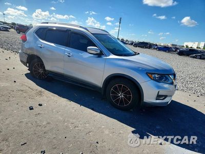 Czwarte zdjęcie samochodu z boku: 2017 NISSAN ROGUE SV VIN:KNMAT2MT6HP542248 - miniatura