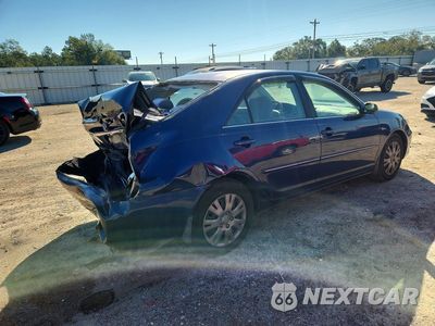 Trzecie zdjęcie samochodu z tyłu: 2005 TOYOTA CAMRY XLE VIN:4T1BE32K95U085569 - miniatura