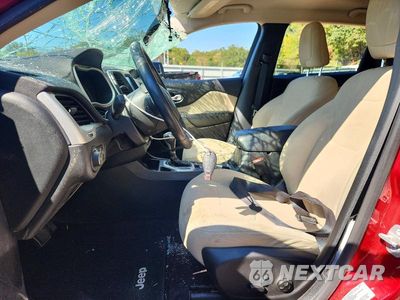 Zdjęcie 7 z 14 samochodu: 2016 JEEP CHEROKEE LATITUDE VIN:1C4PJLCBXGW234051 - miniatura
