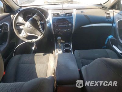 Zdjęcie 8 z 12 samochodu: 2014 NISSAN ALTIMA 2.5 S VIN:1N4AL3AP4EN390125 - miniatura