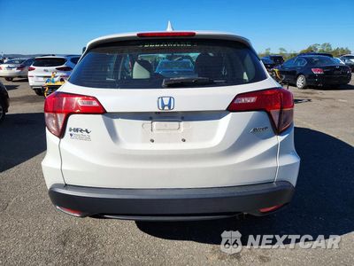 Zdjęcie 6 z 12 samochodu: 2017 HONDA HR-V LX VIN:3CZRU6H39HM703158 - miniatura