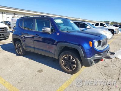 Czwarte zdjęcie samochodu z boku: 2017 JEEP RENEGADE TRAILHAWK VIN:ZACCJBCB5HPG27141 - miniatura