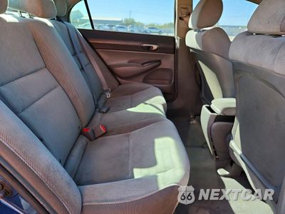 Zdjęcie 10 z 12 samochodu: 2010 HONDA CIVIC LX VIN:19XFA1F51AE061169 - miniatura