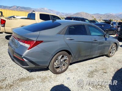 Trzecie zdjęcie samochodu z tyłu: 2025 HYUNDAI ELANTRA SEL VIN:KMHLS4DG4SU890273 - miniatura