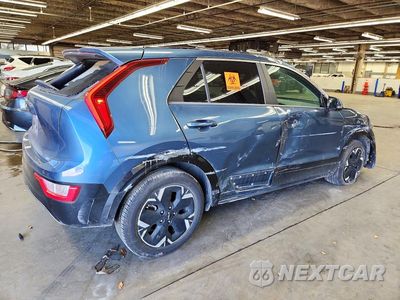 Trzecie zdjęcie samochodu z tyłu: 2024 KIA NIRO WIND VIN:KNDCR3L1XR5125869 - miniatura