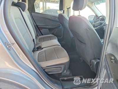 Zdjęcie 11 z 13 samochodu: 2022 FORD ESCAPE SE VIN:1FMCU9G69NUA83777 - miniatura