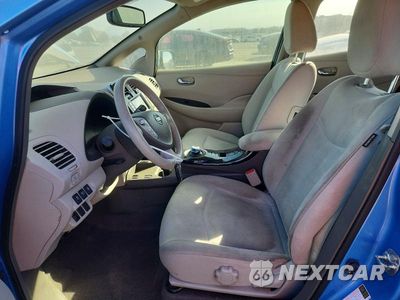 Zdjęcie 7 z 12 samochodu: 2012 NISSAN LEAF SV VIN:JN1AZ0CP6CT021380 - miniatura