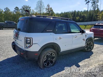 Trzecie zdjęcie samochodu z tyłu: 2025 FORD BRONCO SPORT OUTER BANKS VIN:3FMCR9CN0SRE42872 - miniatura