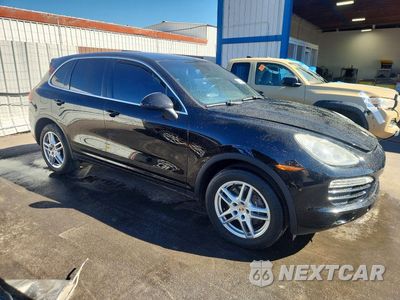 Czwarte zdjęcie samochodu z boku: 2014 PORSCHE CAYENNE VIN:WP1AA2A29ELA05814 - miniatura