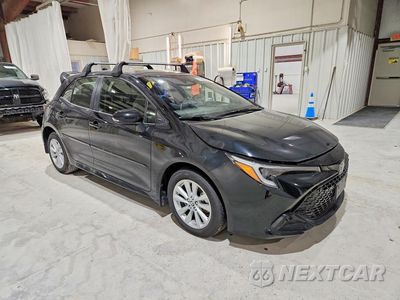 Czwarte zdjęcie samochodu z boku: 2026 TOYOTA COROLLA HATCHBACK SE VIN:JTND4MBE3T3262700 - miniatura