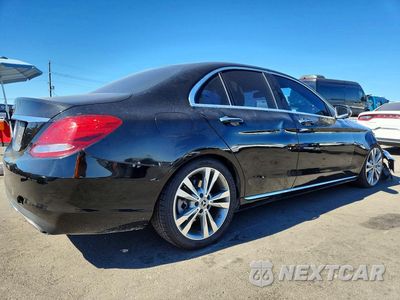 Trzecie zdjęcie samochodu z tyłu: 2018 MERCEDES-BENZ C 300 VIN:55SWF4JB4JU261620 - miniatura