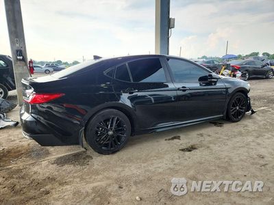 Trzecie zdjęcie samochodu z tyłu: 2025 TOYOTA CAMRY SE VIN:4T1DAACK1SU133746 - miniatura