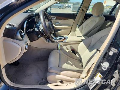 Zdjęcie 7 z 12 samochodu: 2015 MERCEDES-BENZ C 300 4MATIC VIN:55SWF4KB4FU017634 - miniatura