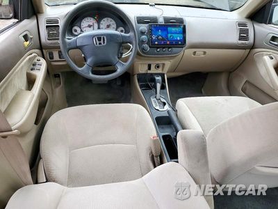 Zdjęcie 8 z 12 samochodu: 2002 HONDA CIVIC LX VIN:2HGES16572H555259 - miniatura