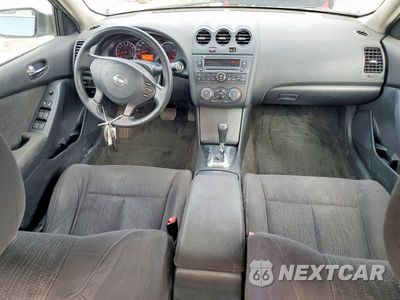 Zdjęcie 8 z 12 samochodu: 2010 NISSAN ALTIMA 2.5 VIN:1N4AL2AP2AN434014 - miniatura