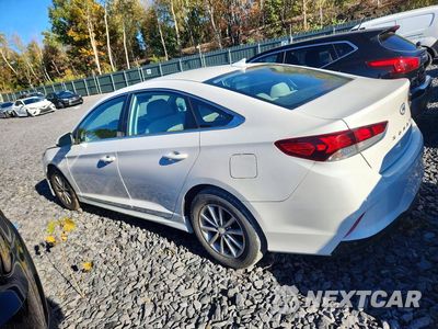 Drugie zdjęcie samochodu z przodu: 2019 HYUNDAI SONATA SE VIN:5NPE24AF4KH734379 - miniatura