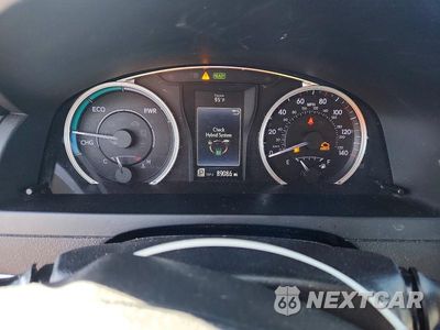 Zdjęcie 9 z 12 samochodu: 2016 TOYOTA CAMRY HYBRID SE VIN:4T1BD1FK9GU197891 - miniatura