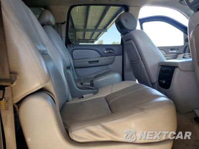 Zdjęcie 11 z 13 samochodu: 2007 CHEVROLET SUBURBAN K1500 VIN:1GNFK16367J161914 - miniatura