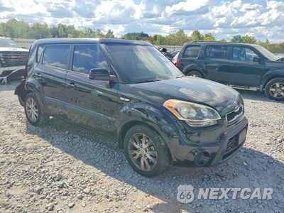 Czwarte zdjęcie samochodu z boku: 2013 KIA SOUL BASE VIN:KNDJT2A56D7612511 - miniatura