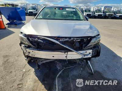Piąte zdjęcie samochodu w środku: 2024 TOYOTA CAMRY SE VIN:4T1T11AK6RU843282 - miniatura