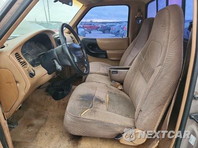 Zdjęcie 7 z 12 samochodu: 1996 MAZDA B2300 VIN:4F4CR12A8TTM43988 - miniatura
