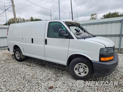 Czwarte zdjęcie samochodu z boku: 2023 CHEVROLET EXPRESS G2500 VIN:1GCWGAFPXP1245019 - miniatura