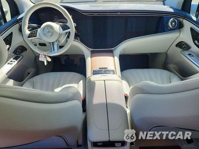 Zdjęcie 8 z 12 samochodu: 2024 MERCEDES-BENZ EQE SUV 500 4MATIC VIN:4JGGM2CB6RA049458 - miniatura