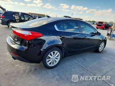 Trzecie zdjęcie samochodu z tyłu: 2014 KIA FORTE EX VIN:KNAFX4A84E5053227 - miniatura