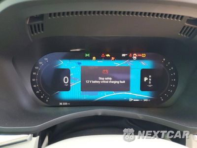 Zdjęcie 9 z 13 samochodu: 2023 VOLVO XC60 ULTIMATE VIN:YV4L12DA1P1378936 - miniatura