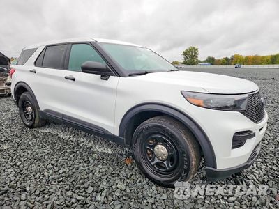 Czwarte zdjęcie samochodu z boku: 2023 FORD EXPLORER POLICE INTERCEPTOR VIN:1FM5K8AB1PGA33309 - miniatura