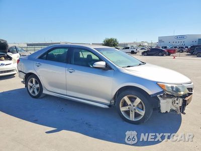 Czwarte zdjęcie samochodu z boku: 2012 TOYOTA CAMRY SE VIN:4T1BF1FK9CU066528 - miniatura