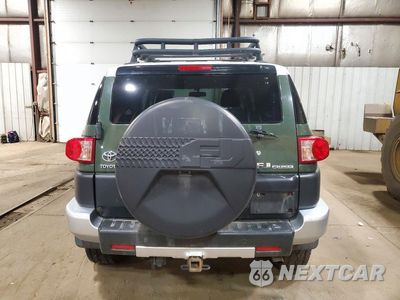Zdjęcie 6 z 13 samochodu: 2010 TOYOTA FJ CRUISER VIN:JTEBU4BF5AK078698 - miniatura