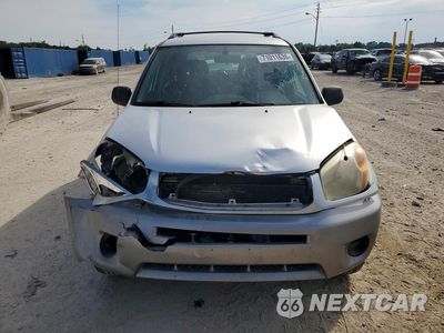 Piąte zdjęcie samochodu w środku: 2005 TOYOTA RAV4 BASE VIN:JTEHD20V950056827 - miniatura