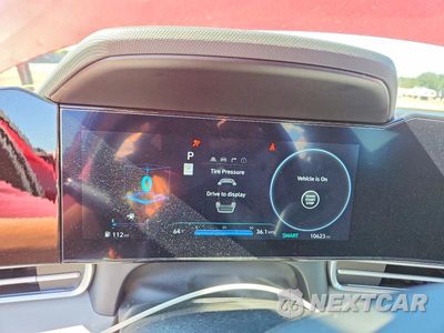 Zdjęcie 9 z 12 samochodu: 2025 HYUNDAI ELANTRA LIMITED VIN:KMHLP4DG6SU057981 - miniatura