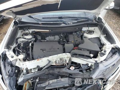 Zdjęcie 12 z 13 samochodu: 2020 MITSUBISHI OUTLANDER SE VIN:JA4AZ3A3XLZ004779 - miniatura