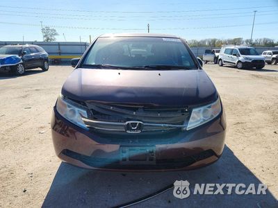 Piąte zdjęcie samochodu w środku: 2011 HONDA ODYSSEY EXL VIN:5FNRL5H65BB043029 - miniatura