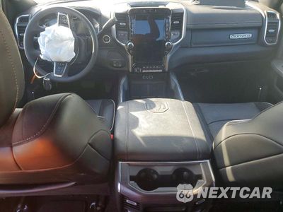Zdjęcie 8 z 12 samochodu: 2025 RAM 2500 LARAMIE VIN:3C63R5FL1SG592161 - miniatura