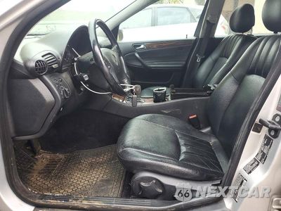 Zdjęcie 7 z 12 samochodu: 2005 MERCEDES-BENZ C 240 SPORTWAGON 4MATIC VIN:WDBRH81J35F654922 - miniatura