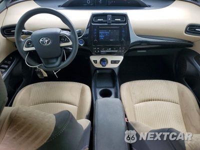 Zdjęcie 8 z 12 samochodu: 2016 TOYOTA PRIUS TWO VIN:JTDKBRFU3G3509350 - miniatura