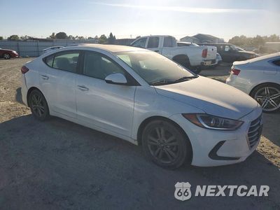 Czwarte zdjęcie samochodu z boku: 2017 HYUNDAI ELANTRA SE VIN:5NPD84LF6HH060476 - miniatura