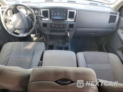 Zdjęcie 8 z 13 samochodu: 2007 DODGE RAM VIN:3D7KR29807G826364 - miniatura