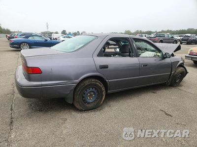 Trzecie zdjęcie samochodu z tyłu: 1998 TOYOTA CAMRY LE VIN:4T1BG22K0WU231539 - miniatura