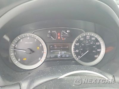 Zdjęcie 9 z 12 samochodu: 2014 NISSAN SENTRA SR VIN:3N1AB7AP5EY289217 - miniatura