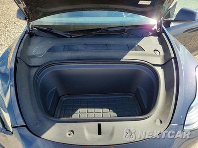 Zdjęcie 12 z 13 samochodu: 2024 TESLA MODEL Y VIN:7SAYGDEE7RA309280 - miniatura