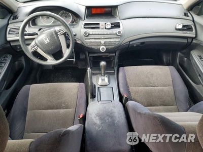Zdjęcie 8 z 12 samochodu: 2009 HONDA ACCORD LXP VIN:1HGCP26479A113600 - miniatura