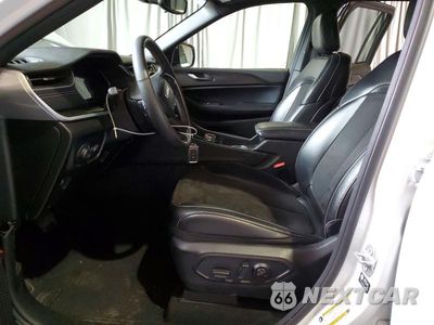 Zdjęcie 7 z 14 samochodu: 2024 JEEP GRAND CHEROKEE LAREDO VIN:1C4RJHAG7R8535016 - miniatura