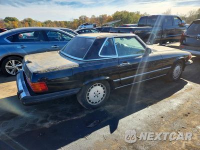 Trzecie zdjęcie samochodu z tyłu: 1988 MERCEDES-BENZ 560 SL VIN:WDBBA48D1JA088393 - miniatura