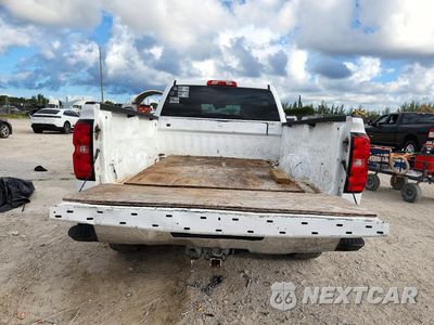 Zdjęcie 6 z 12 samochodu: 2017 CHEVROLET SILVERADO K1500 VIN:1GCVKNEH2HZ266073 - miniatura